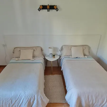 En Sanxenxo, En Playa Canelas *