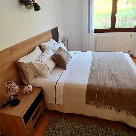 En Sanxenxo, En Playa Canelas * Sanxenxo