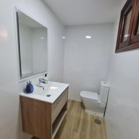 En Sanxenxo, En Playa Canelas *