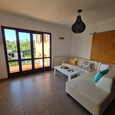 En Sanxenxo, En Playa Canelas