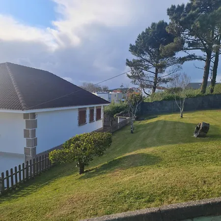 En Sanxenxo, En Playa Canelas * Sanxenxo