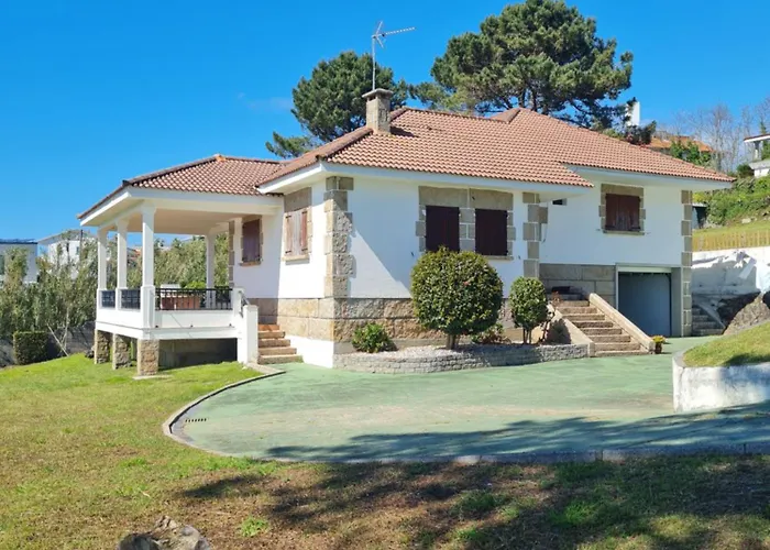 En Sanxenxo, En Playa Canelas Sanxenxo